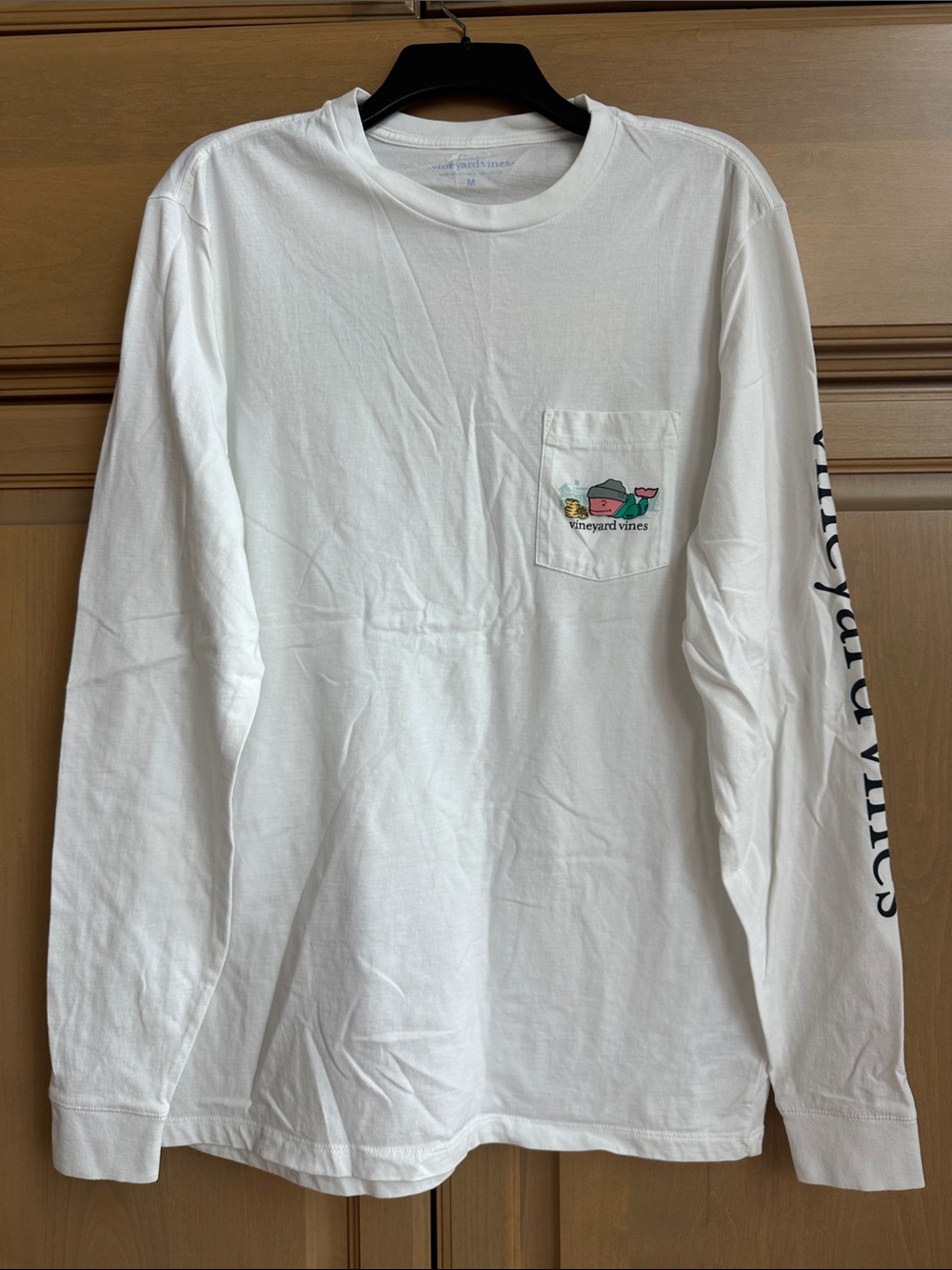 New Vineyard Vines White Long-Sleeve Pocket Tee with Multicolor Logo